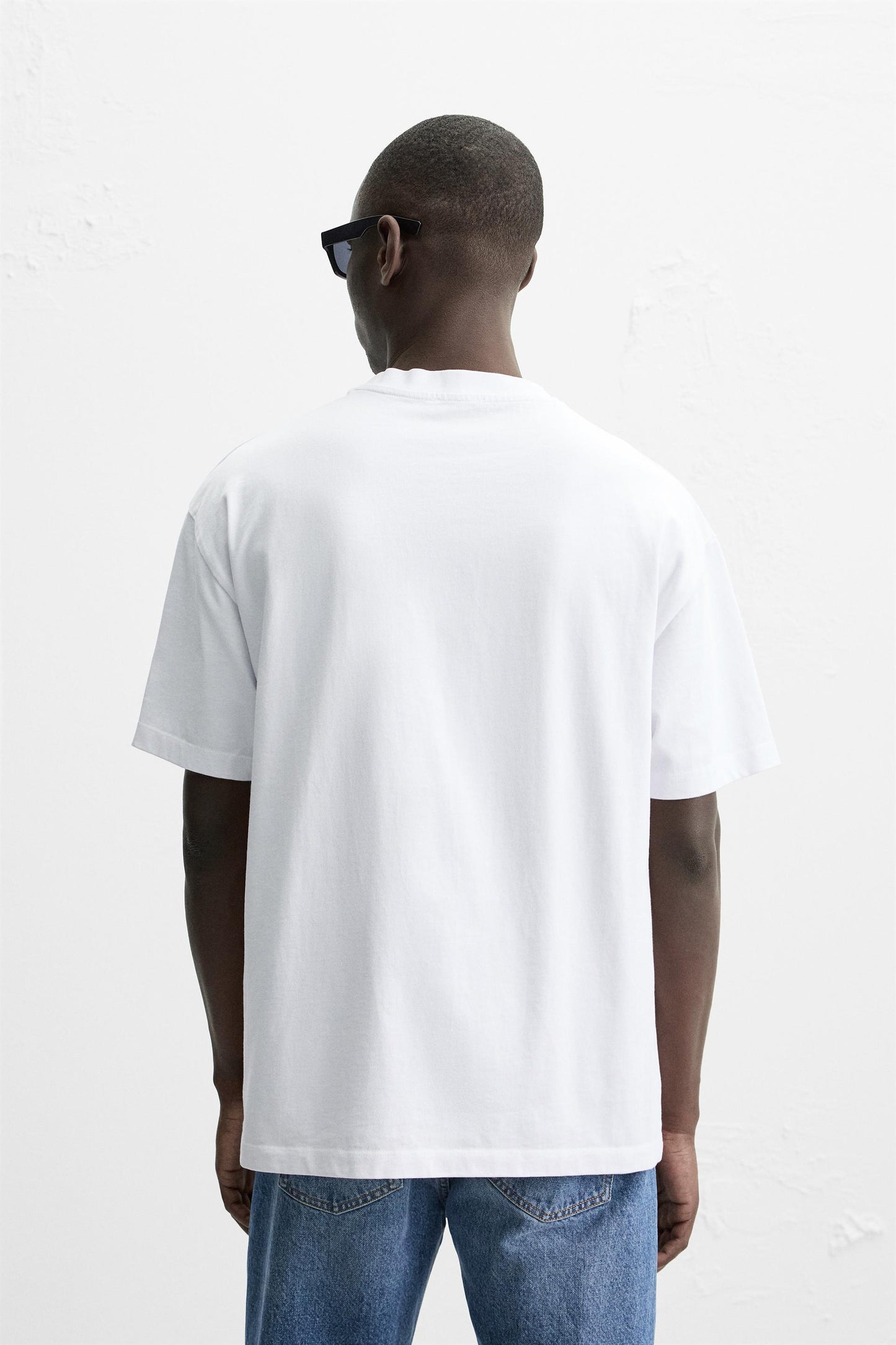 CLASSIC OVERSIZED T SHIRT