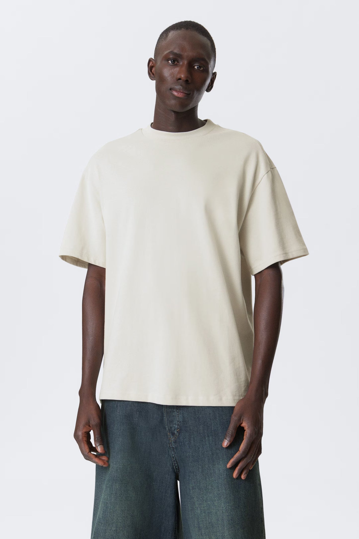 CLASSIC OVERSIZED T SHIRT